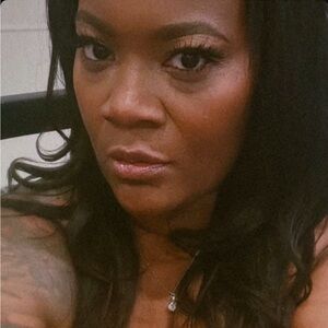 Meet your Posher, Ebj